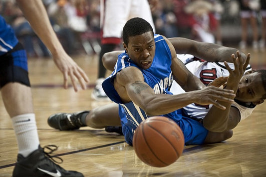 How to look after your knees in basketball