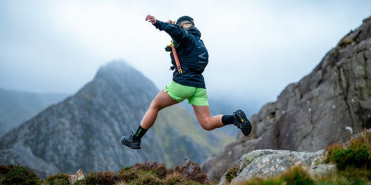 runner training in mountains